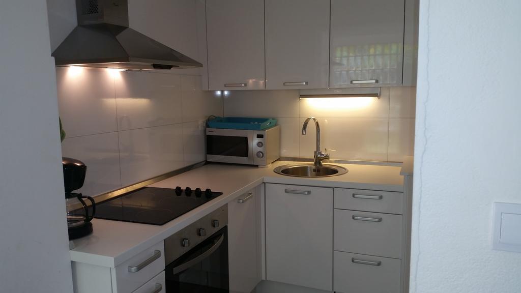 Holiday House Altea بنجول الغرفة الصورة
